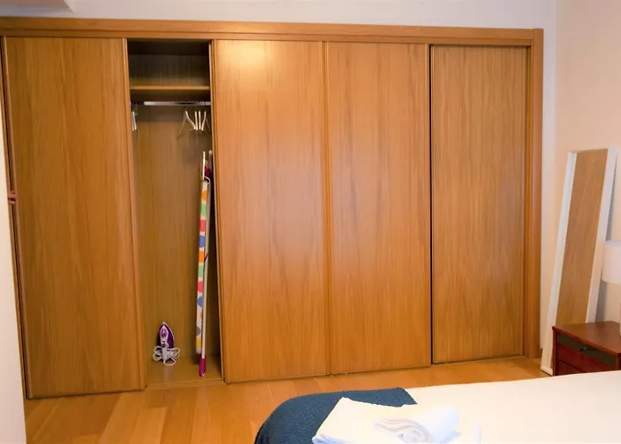 Orient - Modern, Spacious And Sunny! By The River! Apartment Lisbon